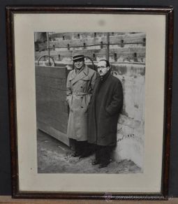 Tauromaquia: FOTOGRAFÍA DEDICADA Y FIRMADA POR UN TORERO FECHADA DEL 1950. ORIGINAL